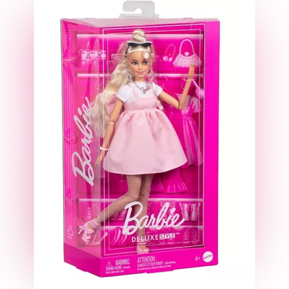 Barbie Deluxe Style Doll in Pink Ensemble - Picture 1 of 2